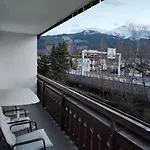 Alpine شقة *